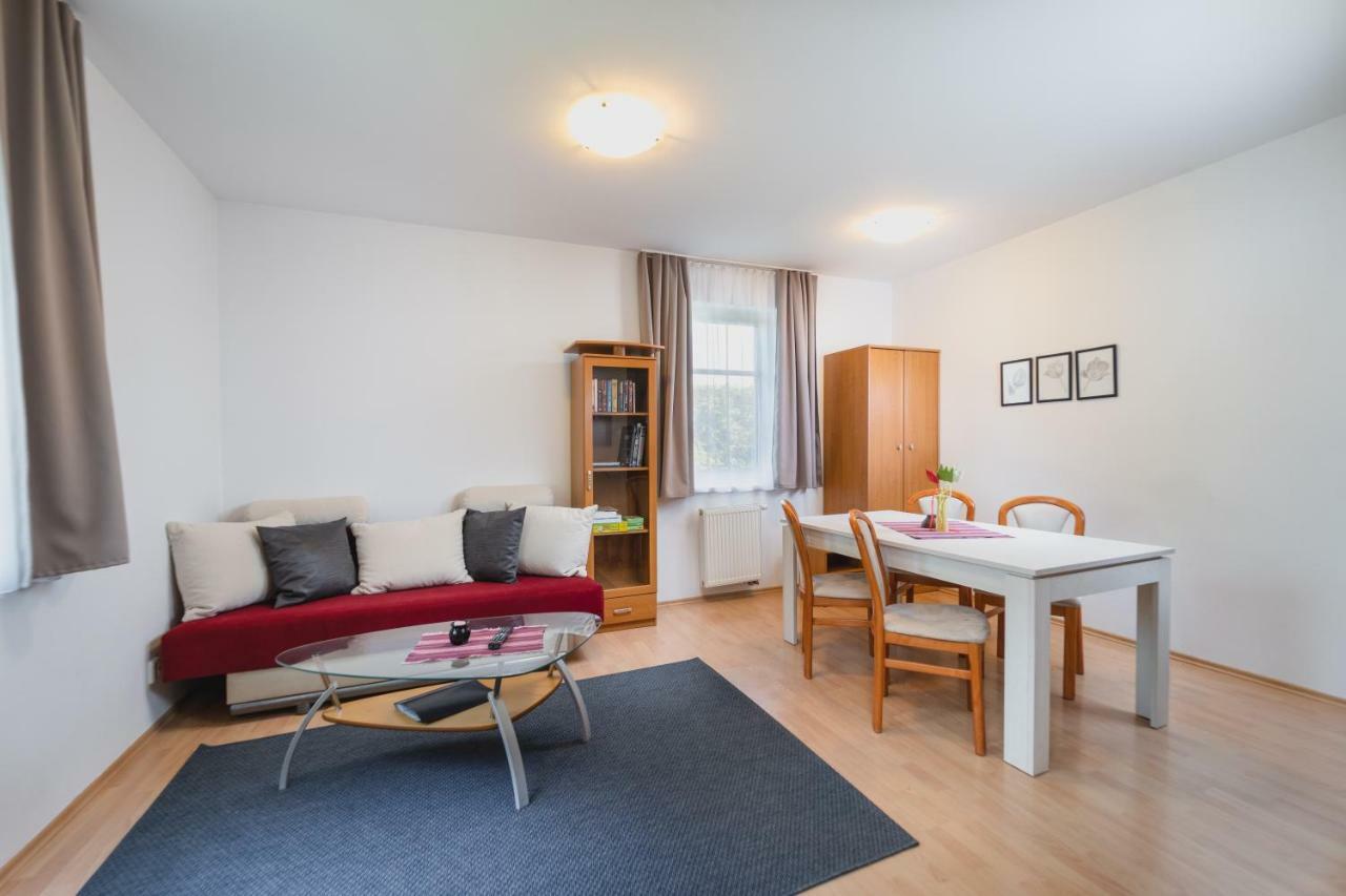 Vila Michal Bešeňová Exteriér fotografie